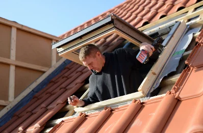 Pose de fenêtres de toit Velux à Louvatange